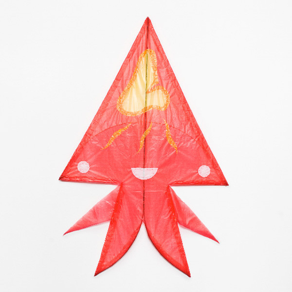 field-experiments-balinese-recycled-plastic-kite-142992