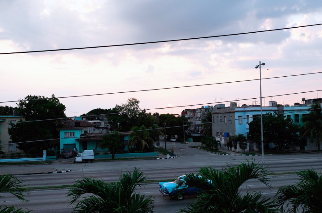 ch-edition-cuba-hero_01-143039