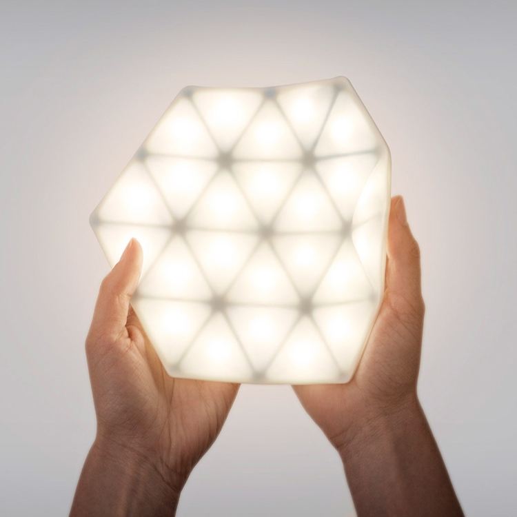 studio_banana_things_kangaroo_light-144370