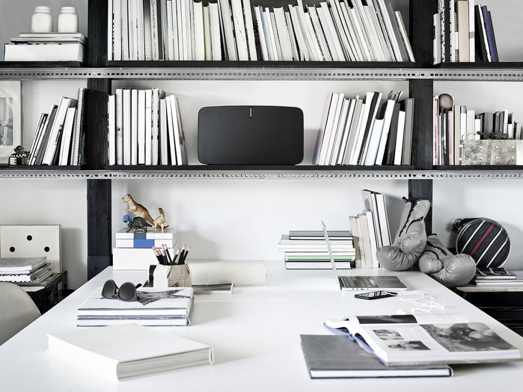 sonos-play5-black-library-145179