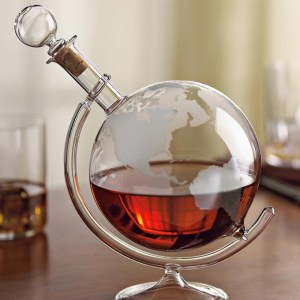 etched-globe-decanter-144773