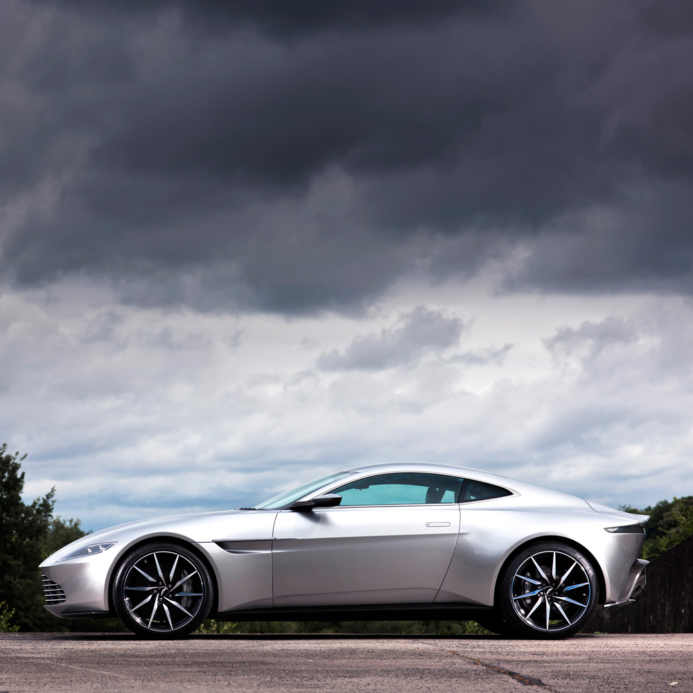 james-bond-aston-martin-thumb-147957
