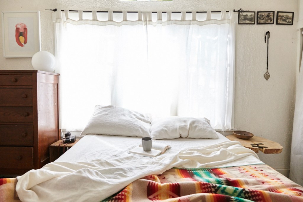 jungmaven-sustainable-hemp-beding-151900