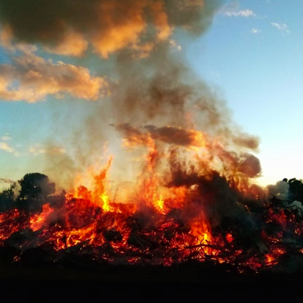 phantogram_three-151786