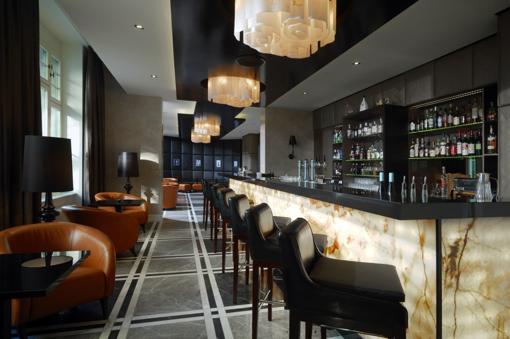 ch_global_spin_berlin_hero-152179