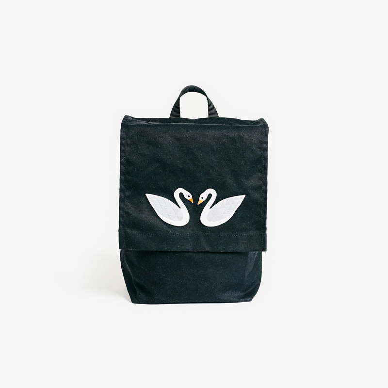 mimitens_swan_backpack-153411