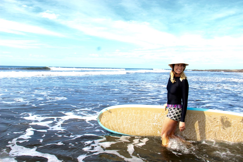 surf_with_amigas_02-154059