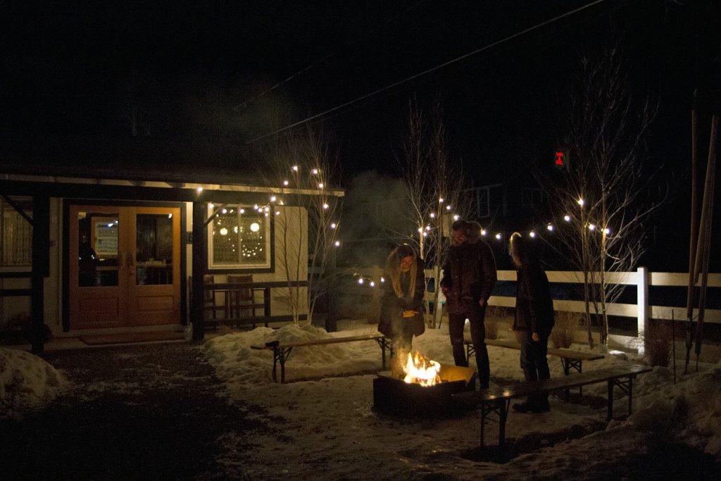 brentwood-saratoga-springs-motel-hotel-campfire-154885