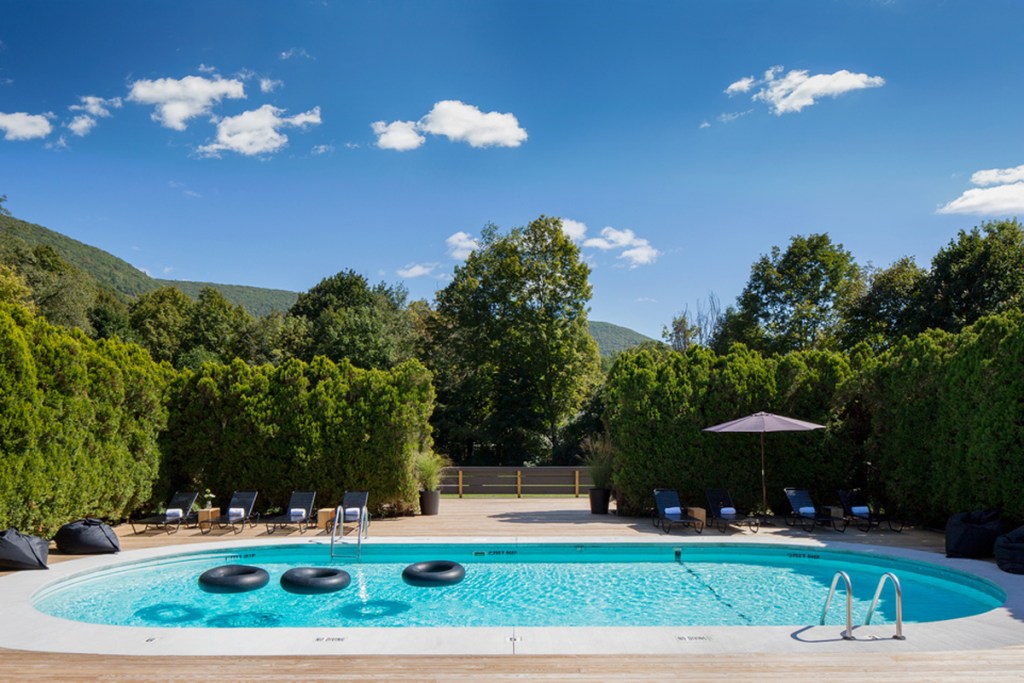 graham_hotel_hero-155084