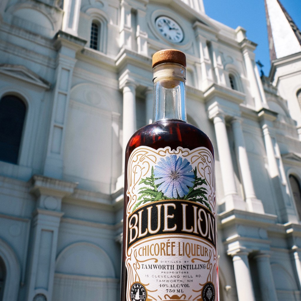 blue-lion-liqueur-thumb-155313