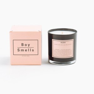 boy_smells_kush_candle-155588