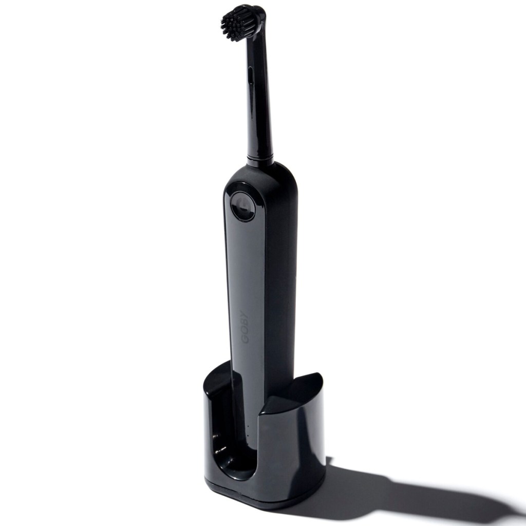 goby_all_black_toothbrush-155615