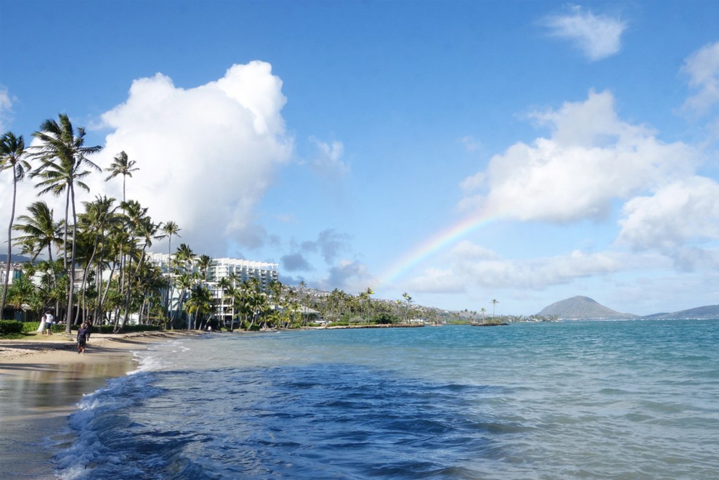 large_hawaii_honolulu_word_of_mouth_hero-155891