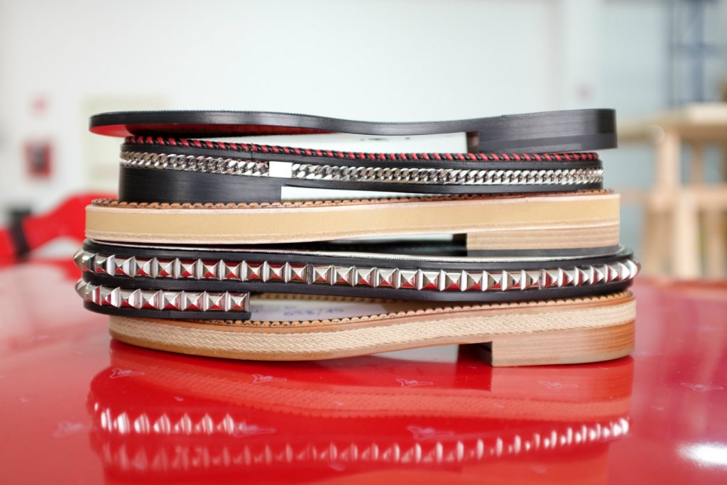 cl-factory-visit-hero-156373