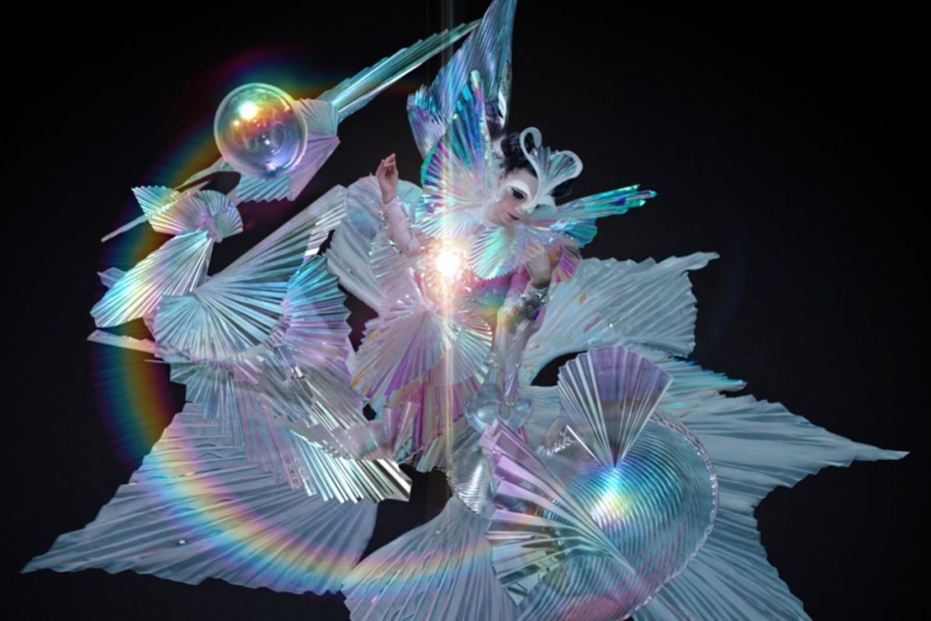 listenup_230_hero-157383