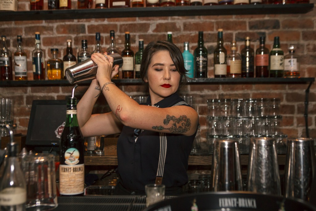 fernet-branca-02-hero-157864