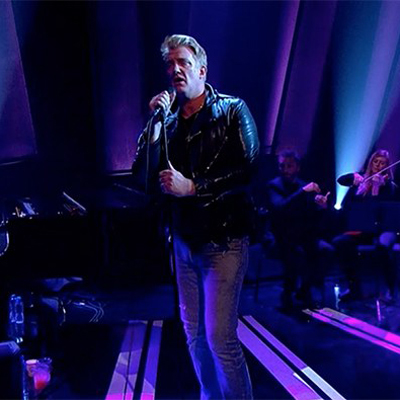 queens_stone_age_live-157610