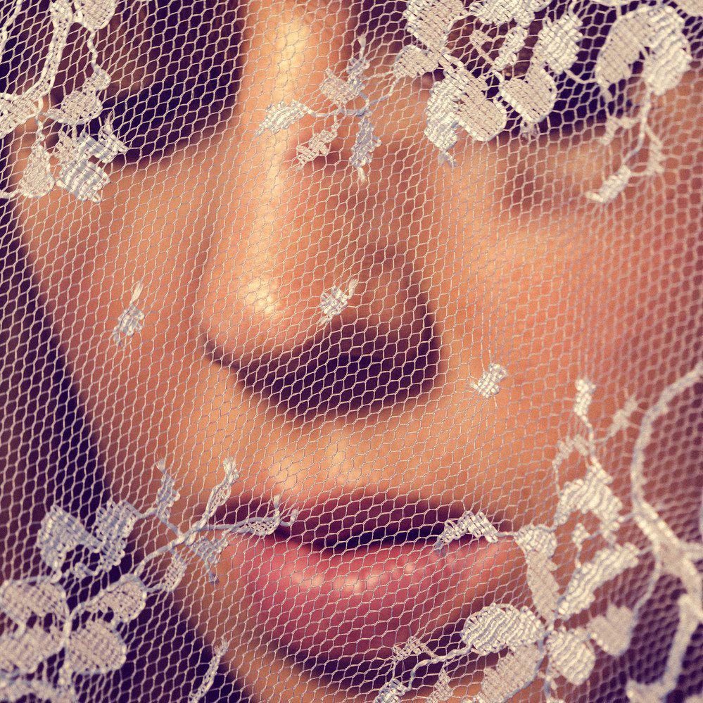 ella-vos-debut-album-158211