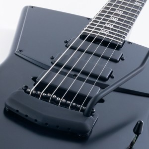 st_vincent_guitar-158441