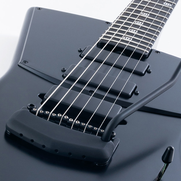 st_vincent_guitar-158441