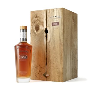 bowmore-50-years-old-buy-158484