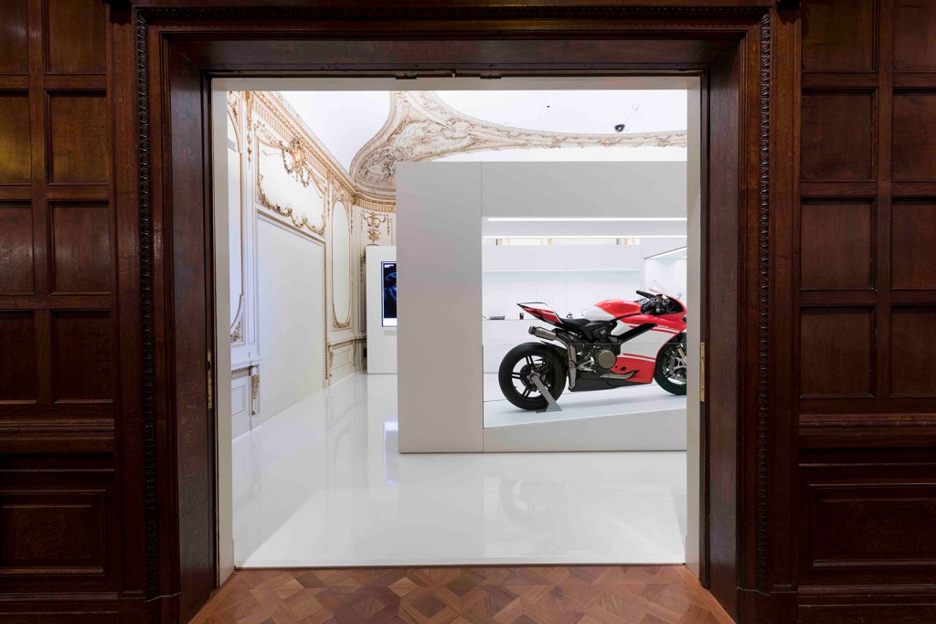 bgselects-017-159635