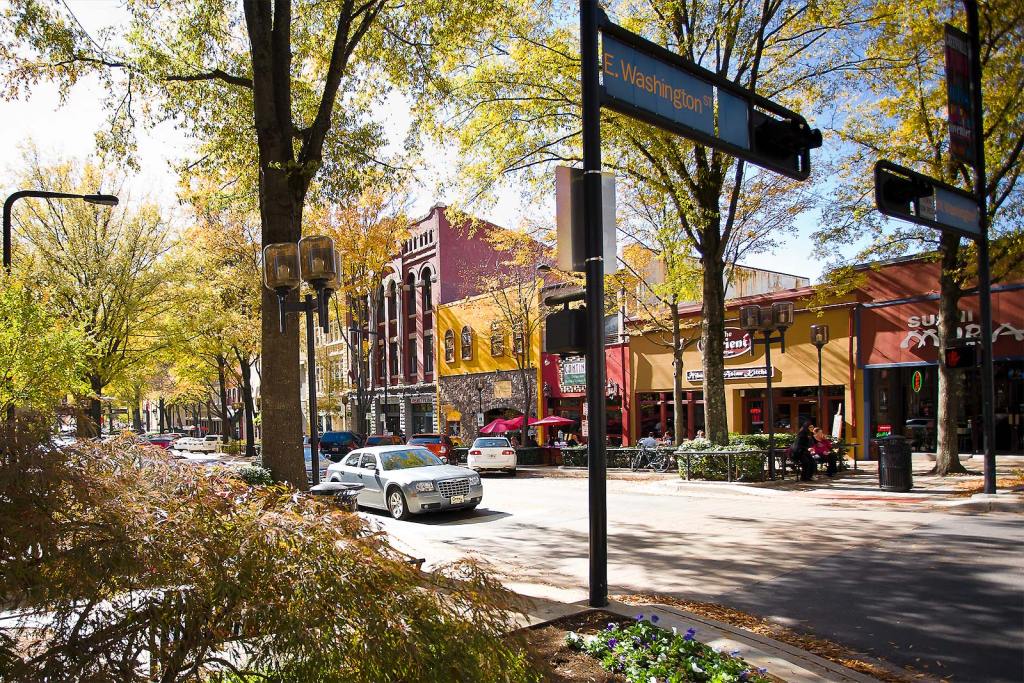 greenville-south-carolina-01-160947