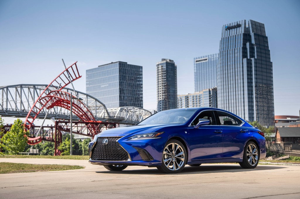 lexus-es-2019-fsport-01-161021