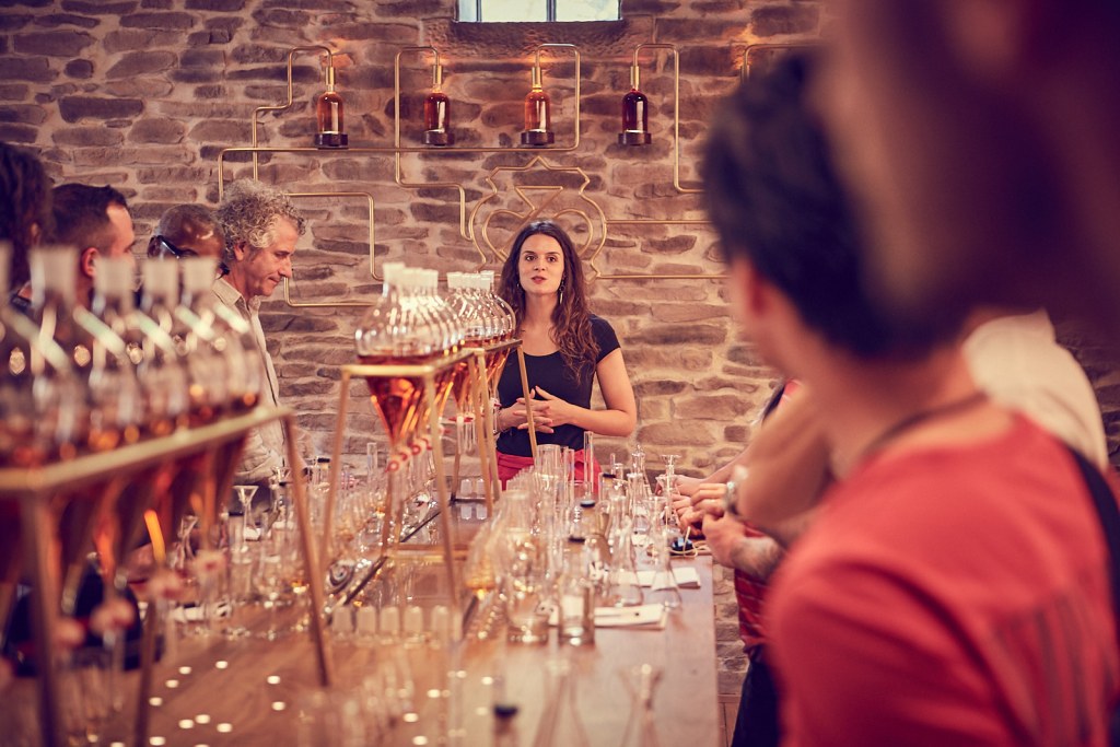 blending-experience-s0a4504-courtesy-of-chivas-regal