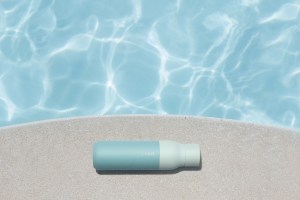 pool-seaside-mint