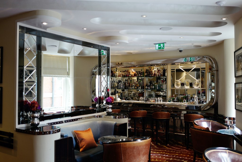 american-bar-at-the-savoy