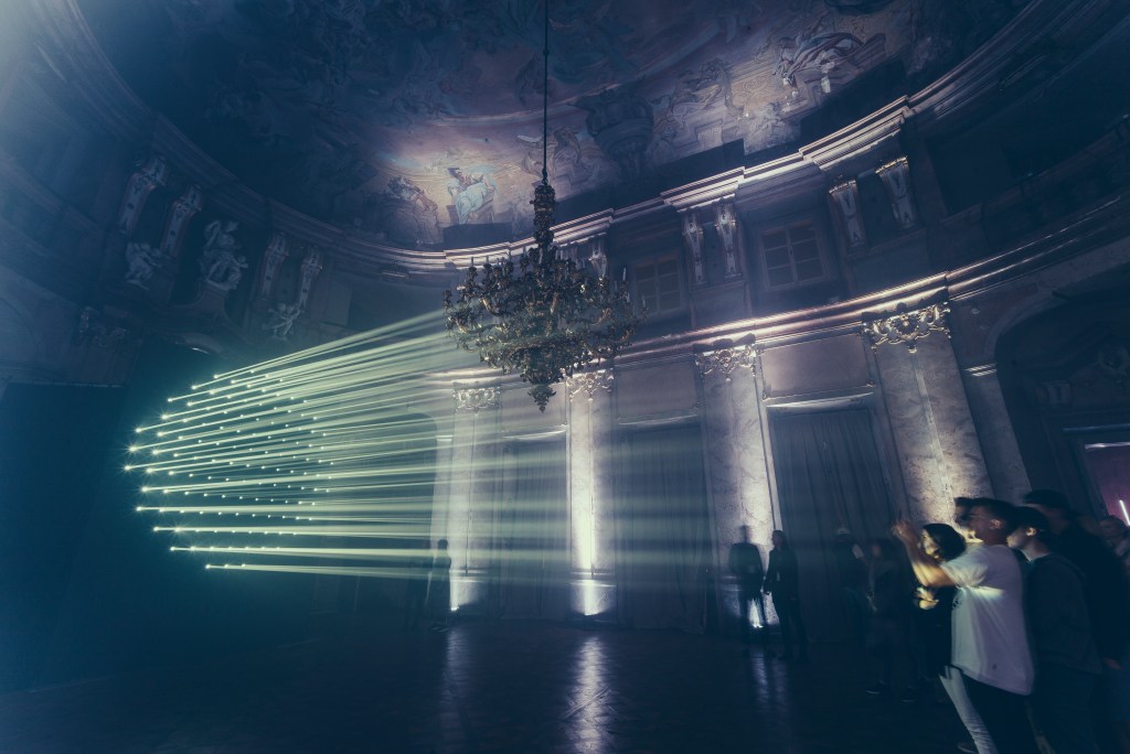 l1009967-signal-alexander-dobrovodsky