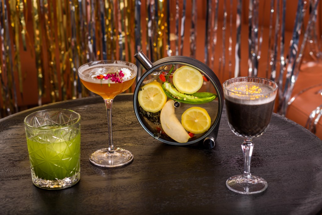 cocktails-group-shot_minu-han