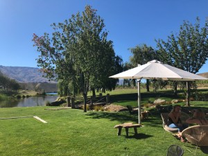 cloudy_bay_shed_terrace2