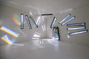 outdoor-art-mona-charles-ross-spectrum-chamber-1