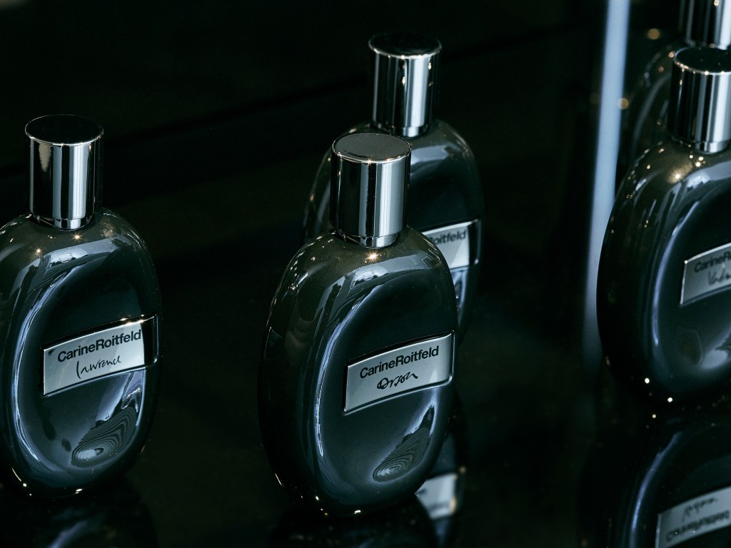 carine-roitfeld-parfums-01