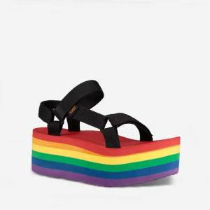teva-pride-sandlas