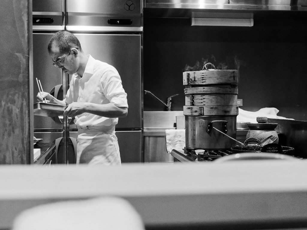 yamamoto-san-frying_dxo