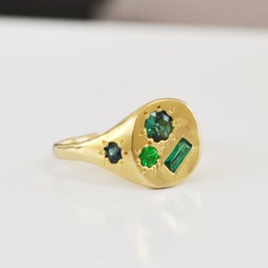 seb-brown-green-signet