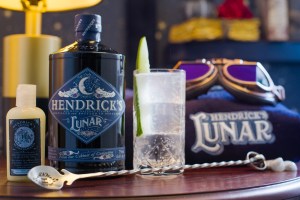 hendricks_lunar_kit-indoors