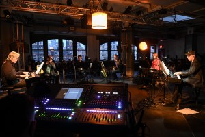 philip-glass-ensemble-first-live-performance-at-neuehouse-penthouse-gallery
