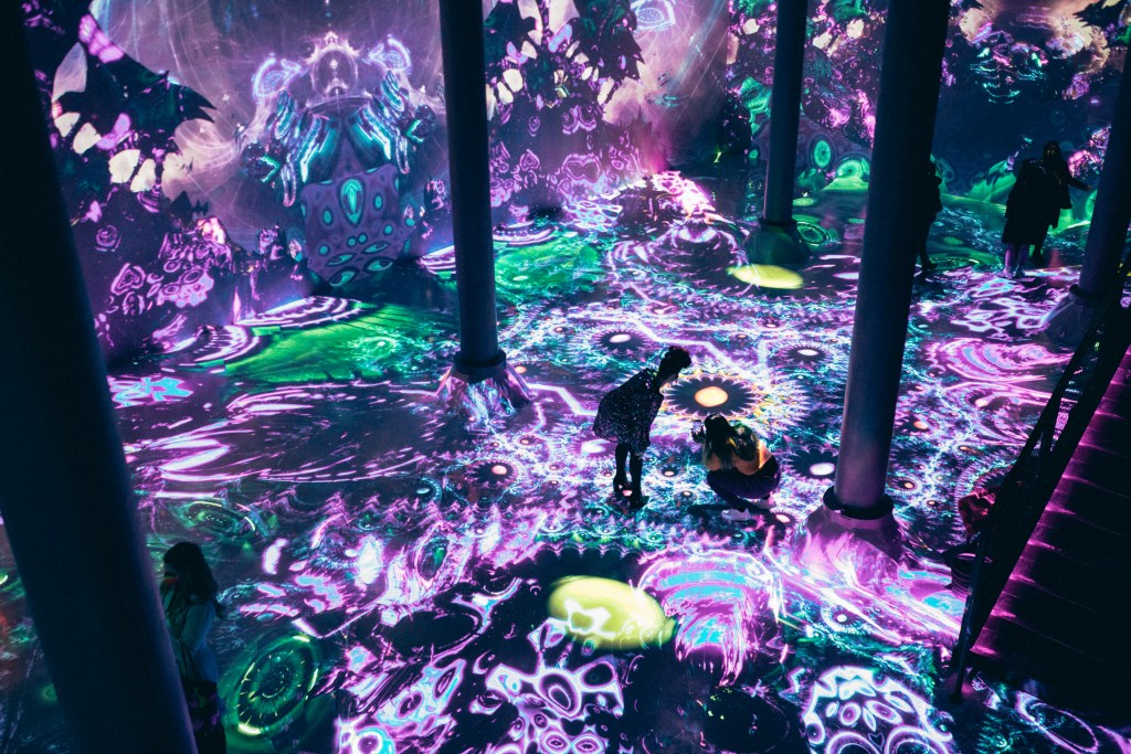 geometric-properties-by-julius-horsthuis-at-artechouse-nyc-credit-artechouse-photographer-alex-maysonet-alkenz_-6c0a7230