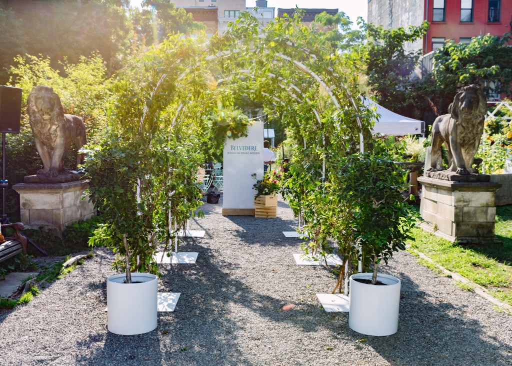 the-belvedere-greenhouses-for-the-launch-of-belvedere-organic-infusions-in-nyc