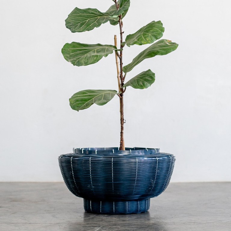 mos-crib-planter-basket