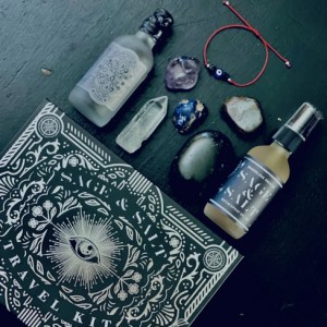 travel-kit-sage