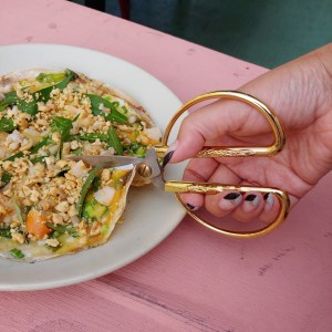 le-golden-di-an-di-scissors