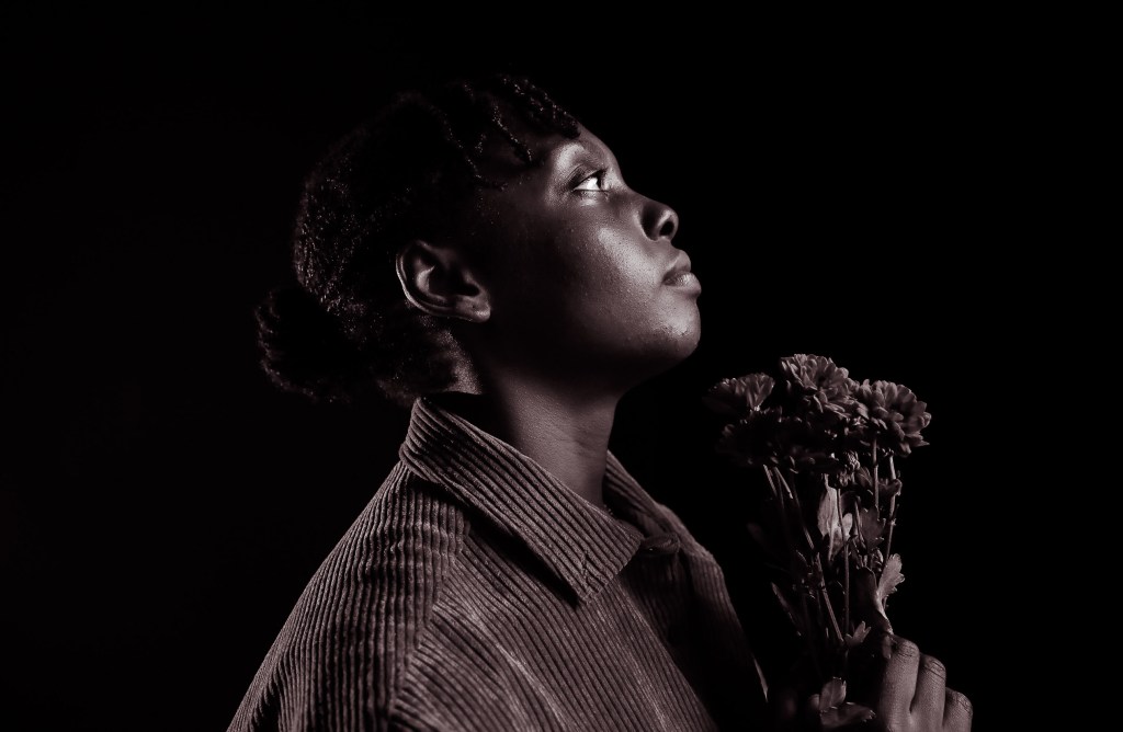 toni-melissa-shoot-8-bw