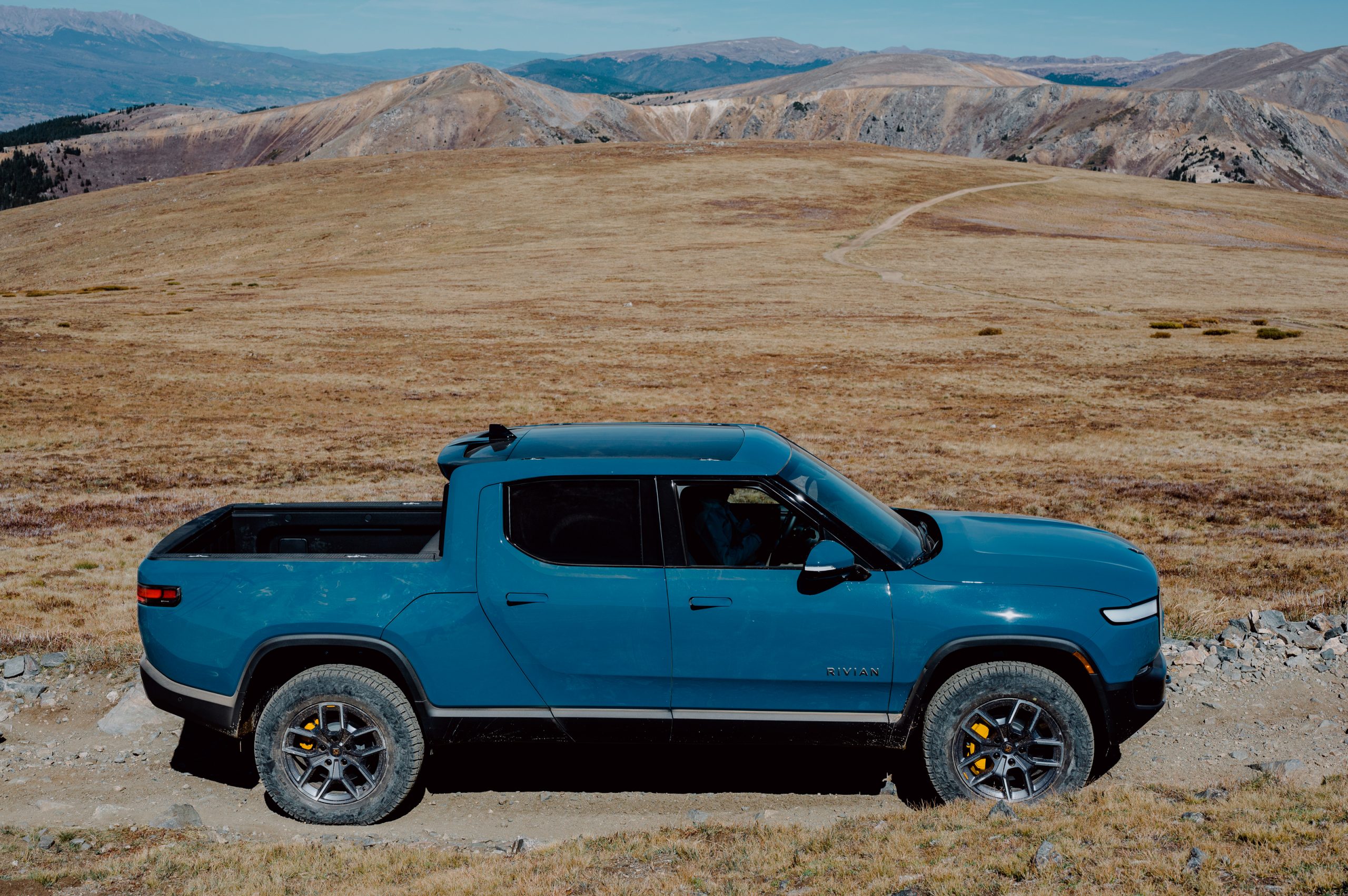Rivial R1 Test Drive: Rivian R1/T - COOL HUNTING®