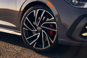 large-14517-2022golfgti