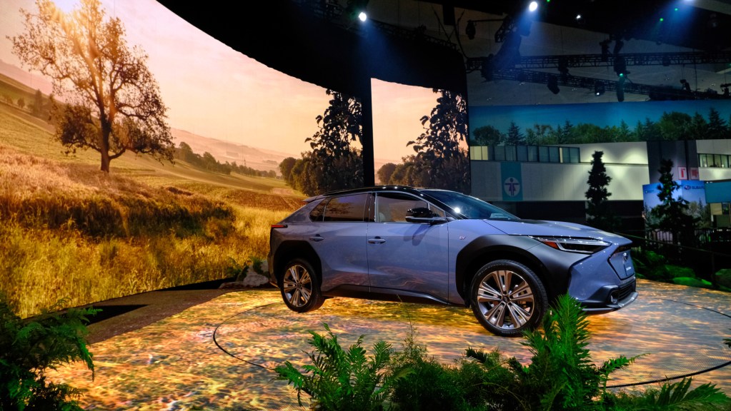 t30x2481subaru-solterra